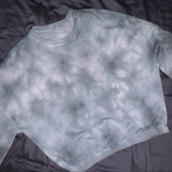 Garage Stassie Cropped Sweatshirt - Picture 6 of 9